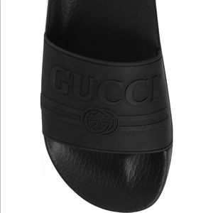 GUCCI Pursuit Logo Slide Sandal Women